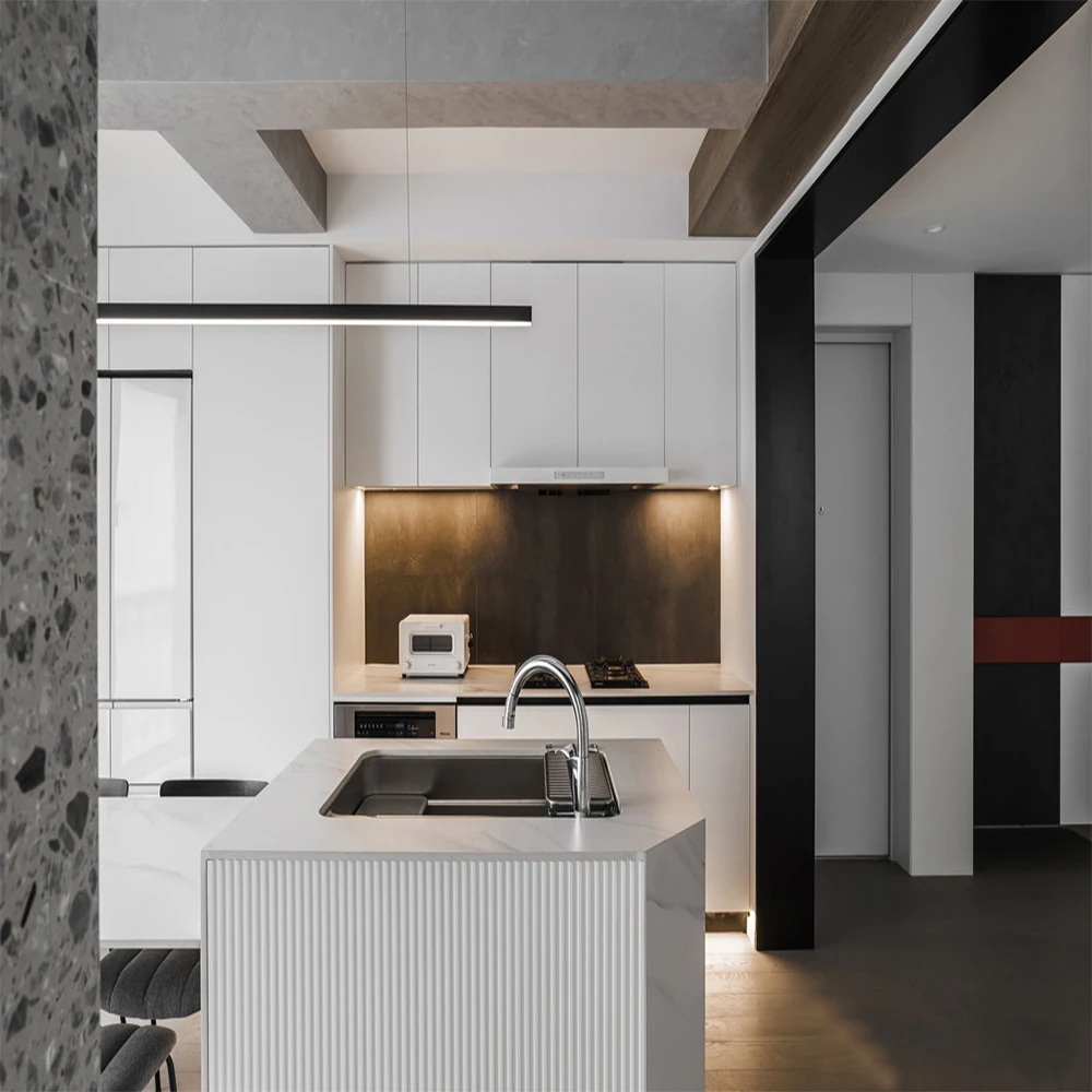 Italian Luxury Kitchen Cabinets Allure Shaker Pantry Making Machines with Food Storage Baskets