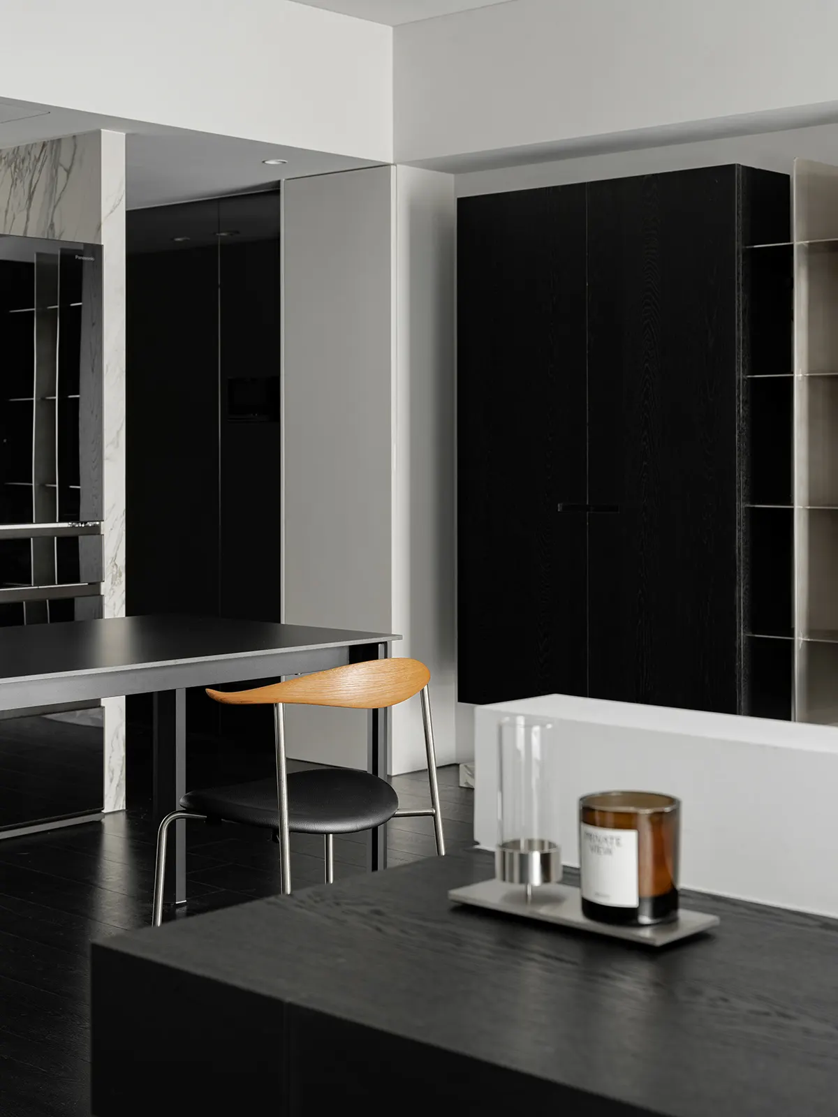 Dark Black Kitchen Cabinet Modern Melamine Board Wood Modular Stainless Steel Cabinet Furniture Apartment Villa Island Cabinet - 图片 9