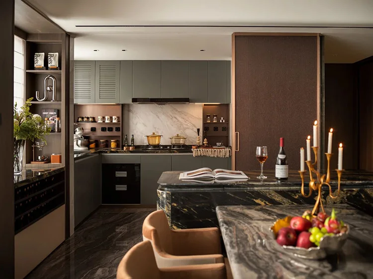 Modern White Wood Tufted Bedroom Set Luxury Design King Size Bed for Hotels Apartments Villas Modern Home Furniture - 图片 11